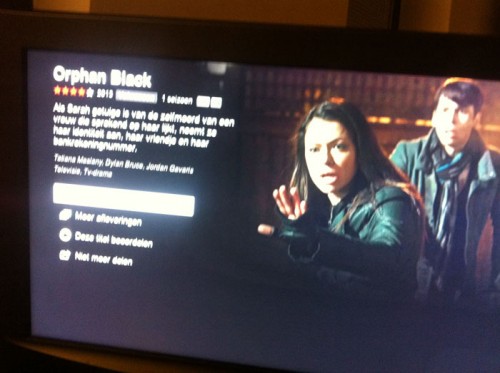 Keek dit weekend Orphan Black uit. Geweldige thrillerserie waarin Tatiana Maslany in vijf verschillende rollen schittert.